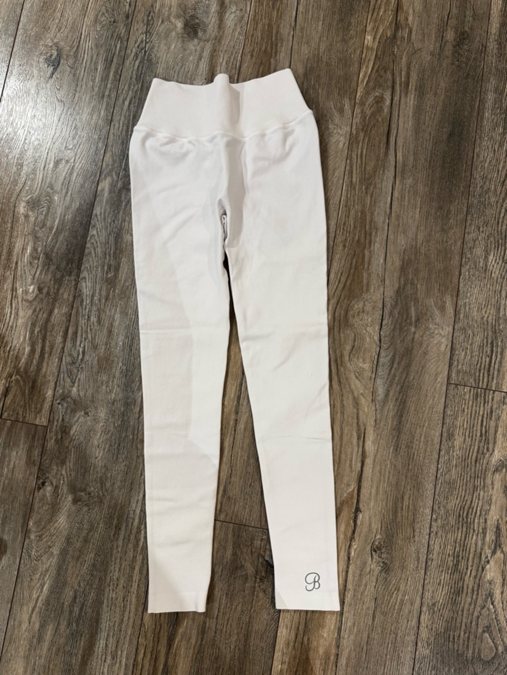 Bombshell sportswear scrunch leggings